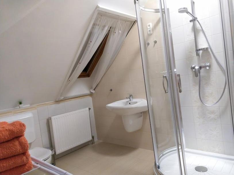 Föveny Apartman Balatonudvari Exteriör bild
